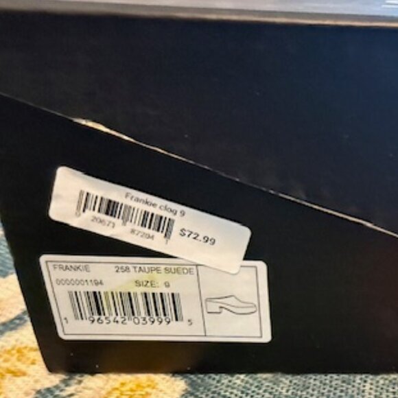 Tan Suede Clog - Size 9 - NIB - Picture 5 of 6